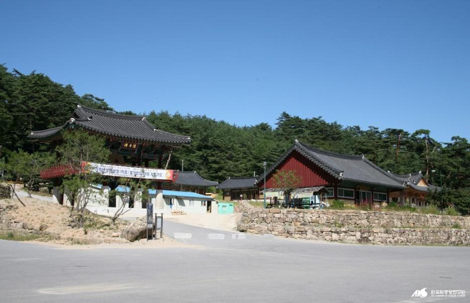 Moon On The Cloud Villa Yeongwol Buitenkant foto